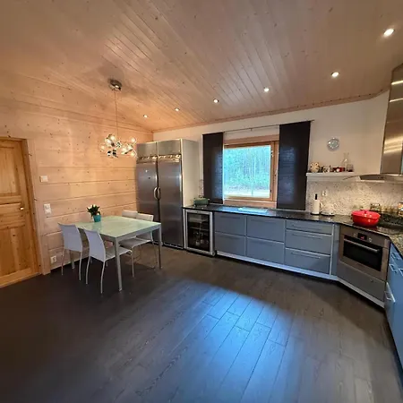 Polly, Jaala, Luxury With Private Sauna Villa *