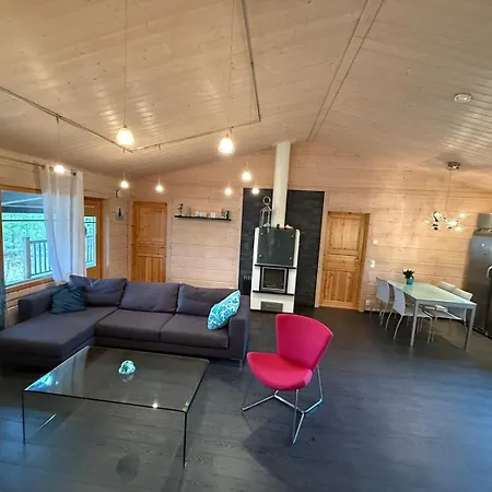Polly, Jaala, Luxury With Private Sauna Villa *